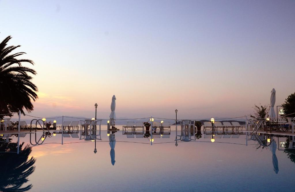 Vournelis Hotel Limenas  Esterno foto