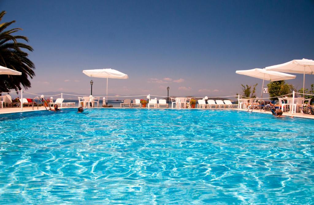 Vournelis Hotel Limenas  Esterno foto