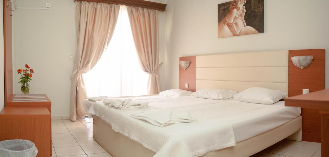 Vournelis Hotel Limenas  Esterno foto
