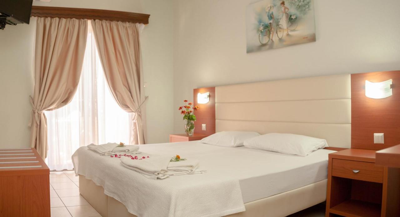 Vournelis Hotel Limenas  Esterno foto